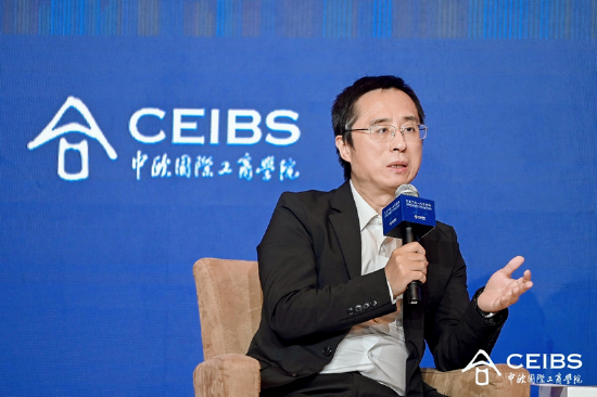 崔凡：企业出海要积极学习新规，善用涉外法治体系统筹开放与安全